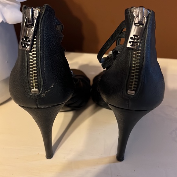 EUC TORY BURCH HEELS Sz 8.5M like new used 1X - Picture 5 of 10